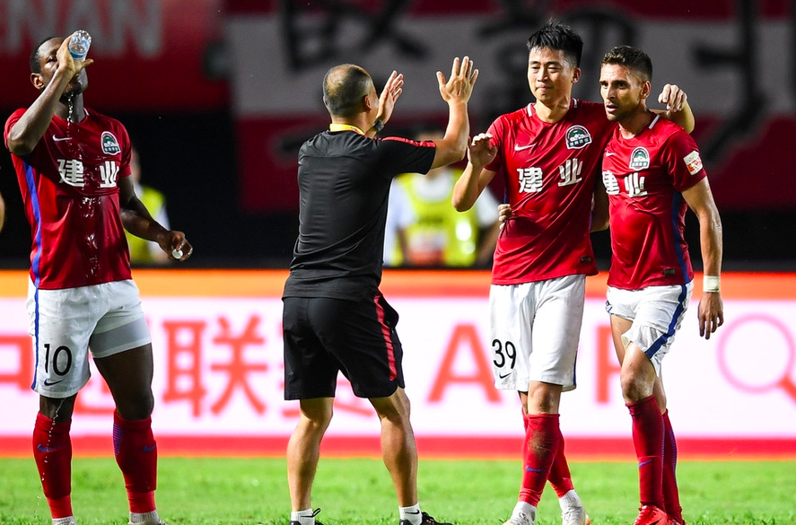 建业主场告捷,保级形势略有缓和! 建业主场告捷,保级形势略有缓和!