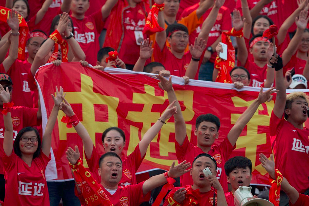 雷火电竞下载-延边取得关键胜利，摆脱中超保级危机的简单介绍