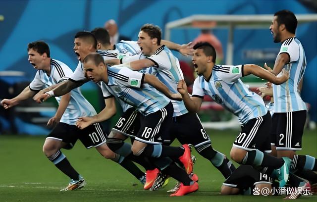 哥伦比亚队备战美洲杯,球员调整状态 哥伦比亚队备战美洲杯,球员调整状态