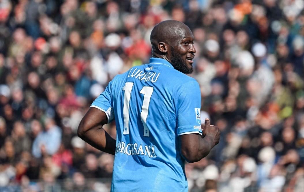 那不勒斯惨败AC米兰,遭遇意外失利 那不勒斯惨败AC米兰,遭遇意外失利