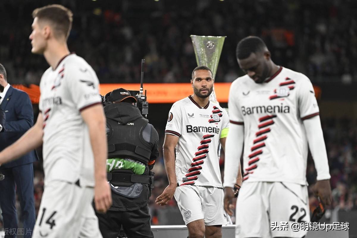 勒沃库森在德国足球联赛中取得重要胜利 勒沃库森在德国足球联赛中取得重要胜利