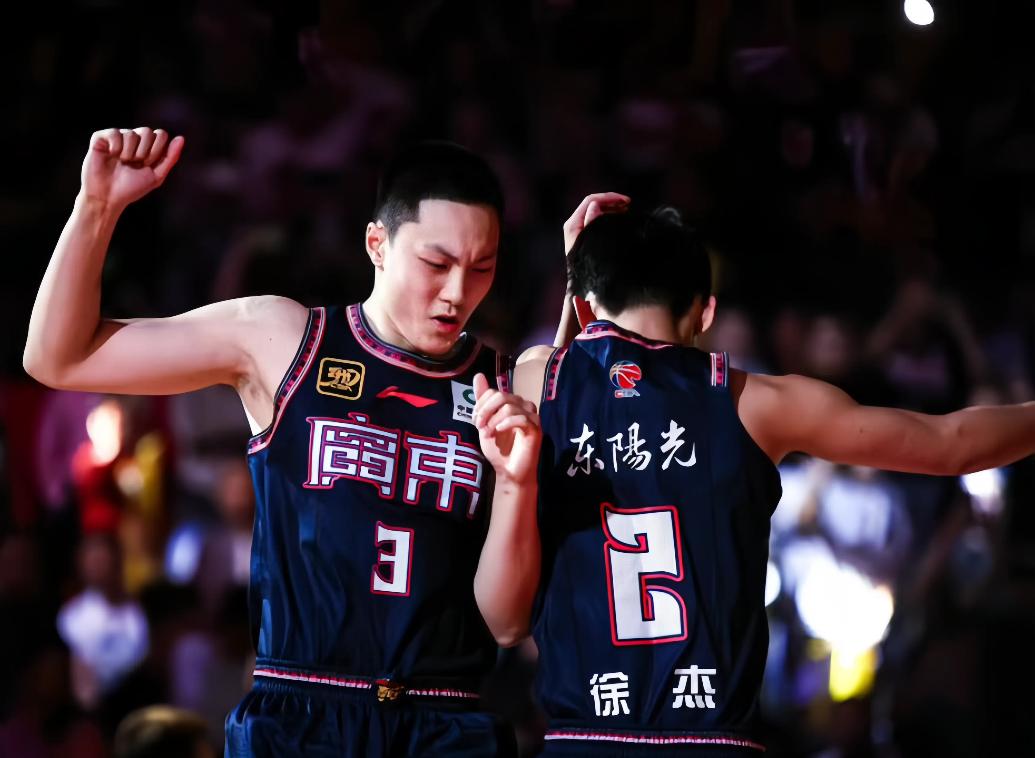 雷火电竞app-吉林男篮不敌江苏队，遭遇主场失利