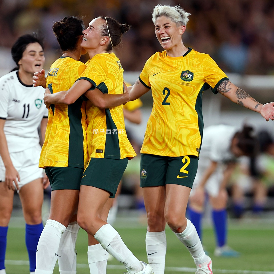 澳大利亚女足比赛现场画面,感动心灵 澳大利亚女足比赛现场画面,感动心灵