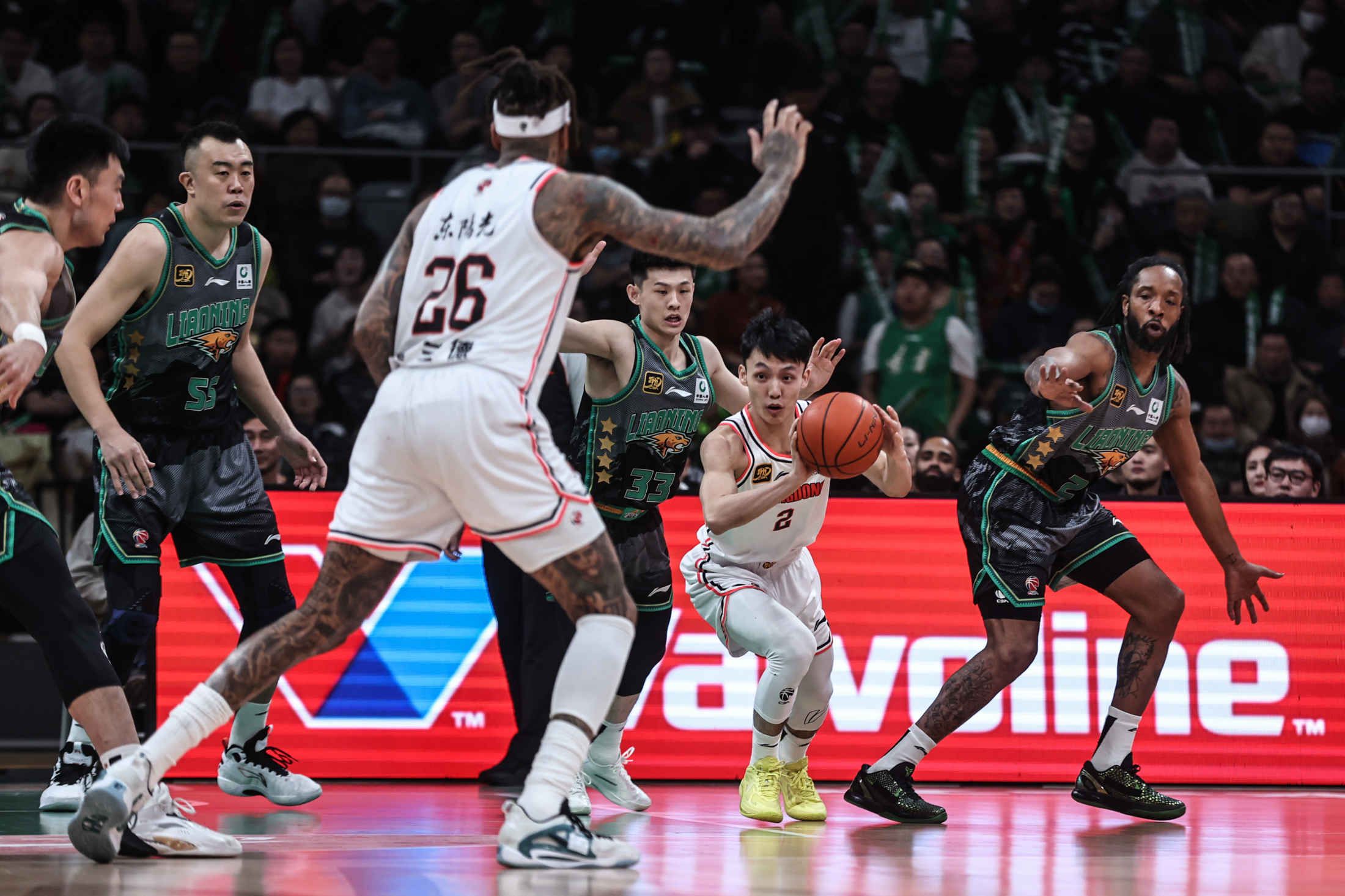 比赛即将开始，球员备战气势如虹