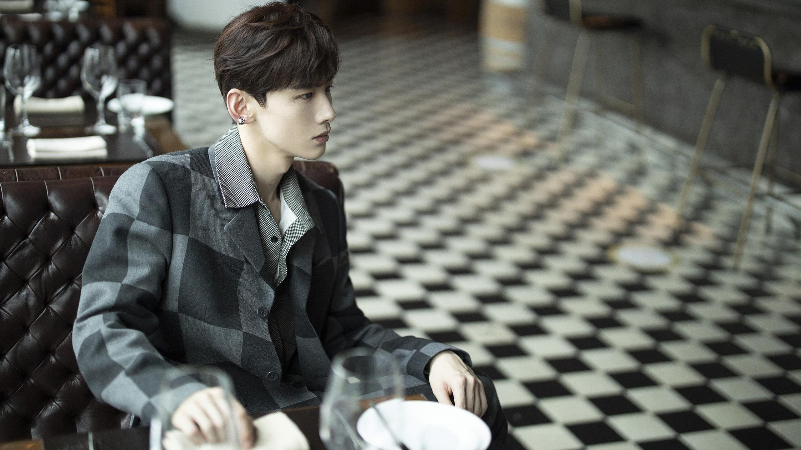 雷火电竞主播-划破旧时代的一记惊雷，文班亚马在公牛与凯尔特人坟场上宣告新王降临