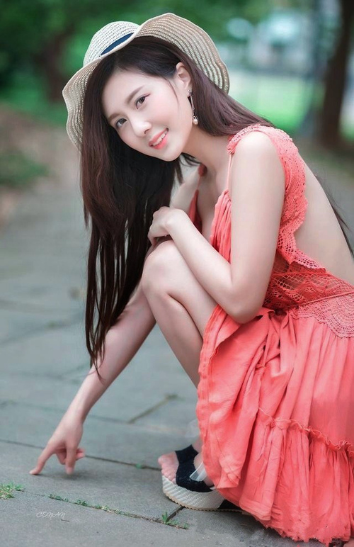 东方戈贝尔统治禁区，上海大鲨鱼力克深圳，争冠之路亮出强硬底牌