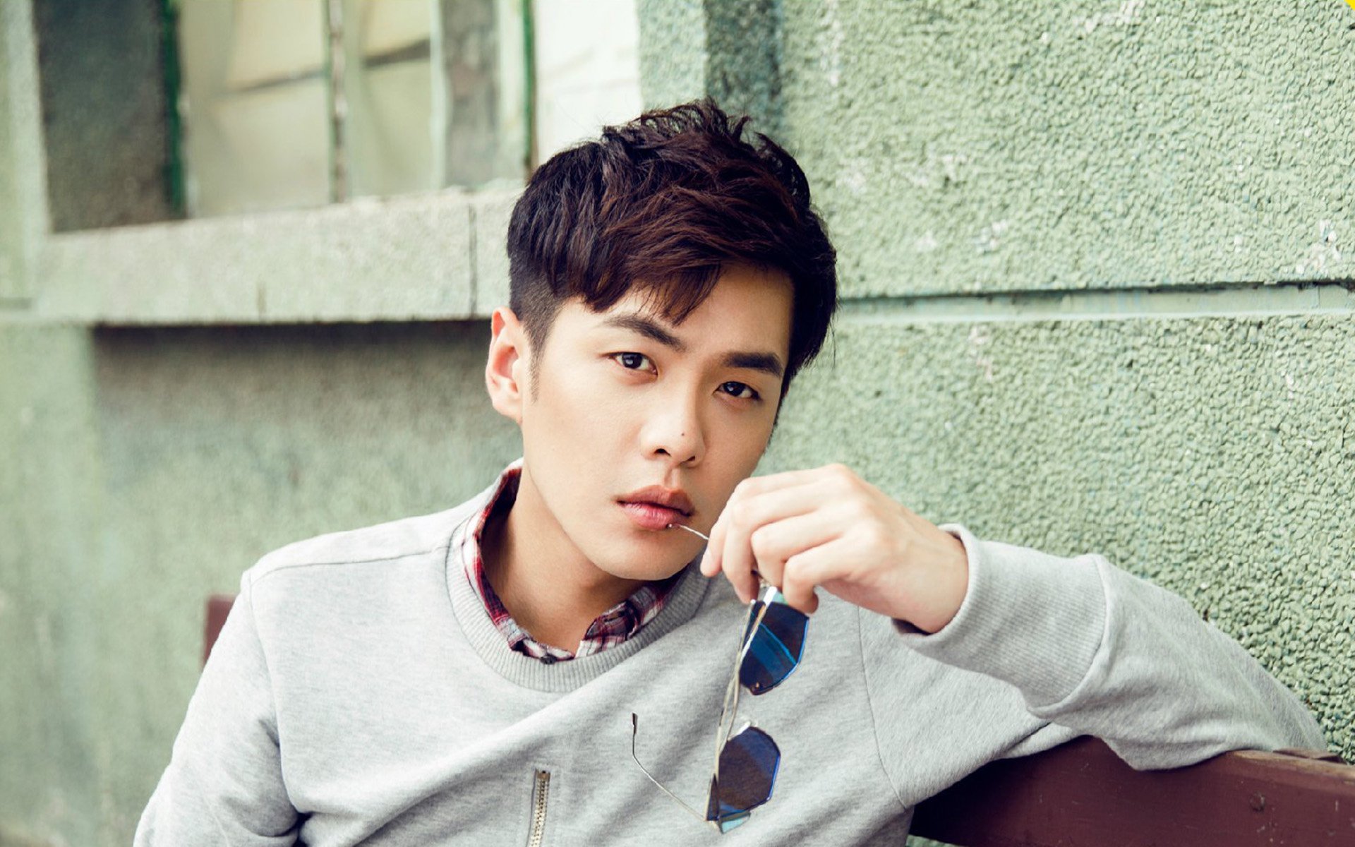 雷火电竞亚洲先驱-东非雄鹰撕裂北境，天山铁骑踏破明城—记一场跨越时空的梦幻对决