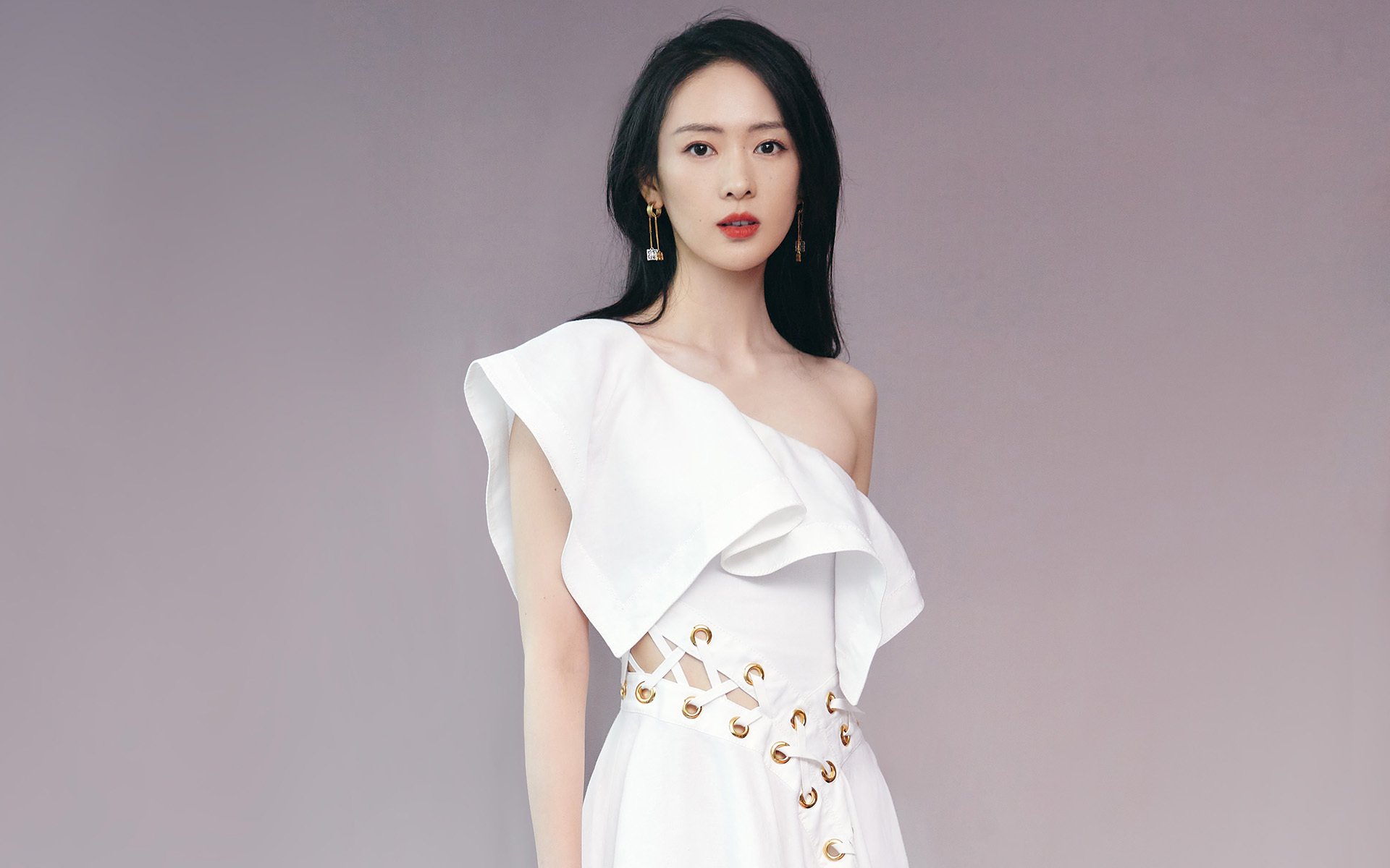 无声者攻陷山巅，失语处正名如雷—世界杯赛场的两重革命