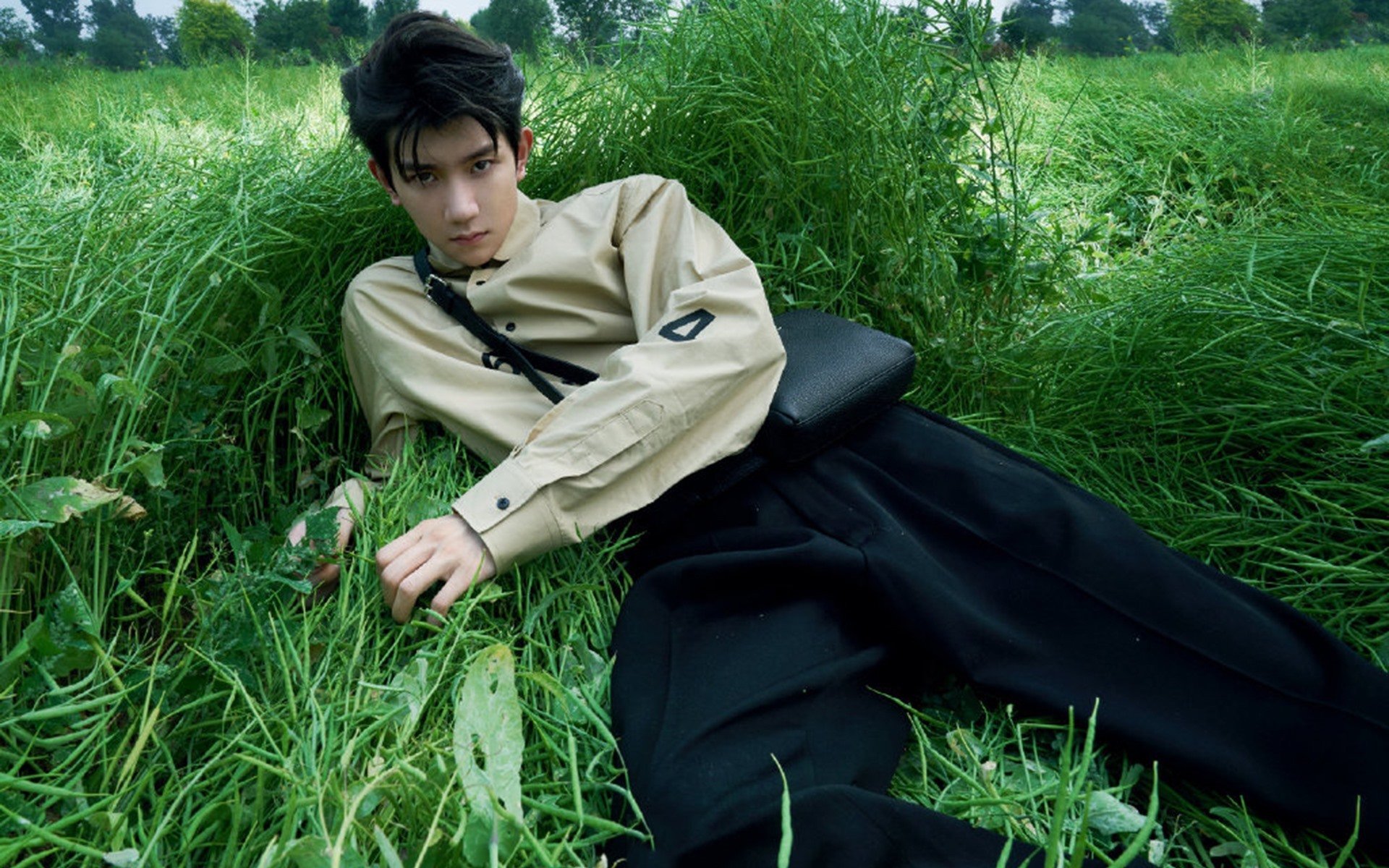 雷火电竞亚洲先驱-双城记，福登加冕大师之夜，尤文铁蹄踏碎蓝桥梦